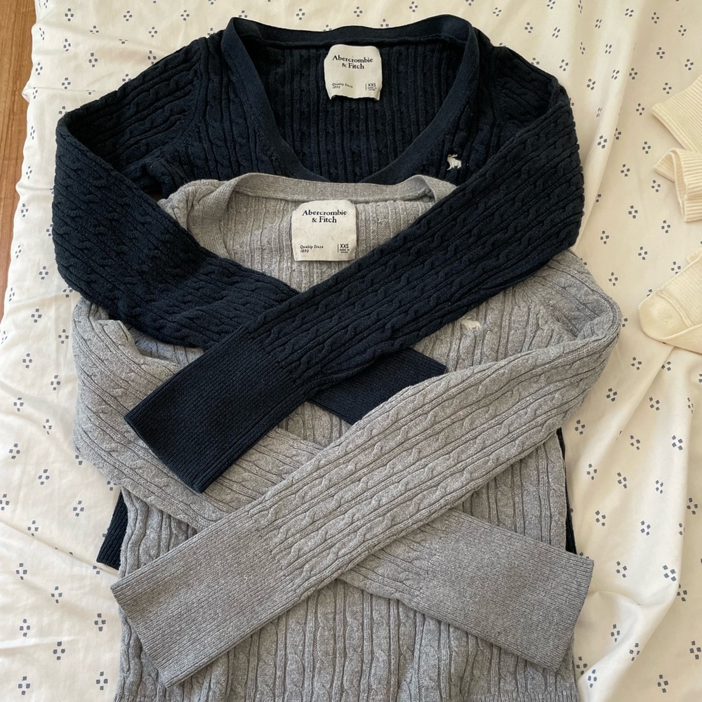 A&F sweater bundle